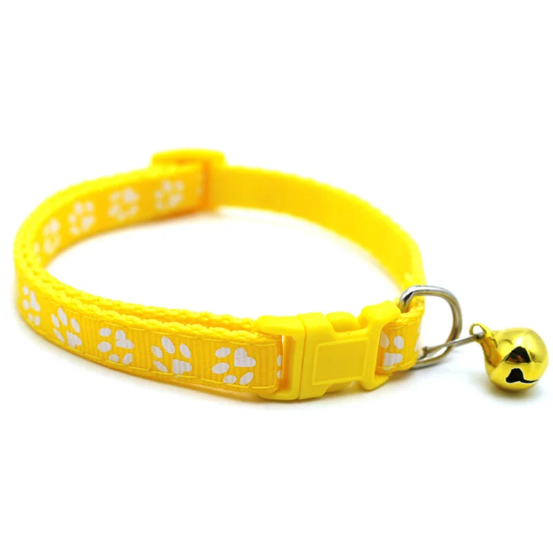 Adjustable Pet Collar – Durable Plastic Cat & Small Dog Collar, Lightweight & Comfortable with Secure Buckle (19–32cm)
